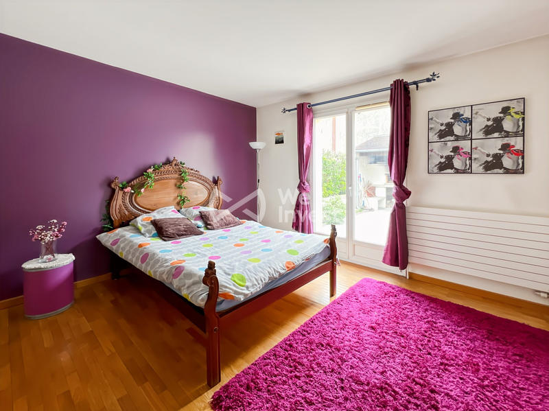 Maison - 180 m² - 6 pièces