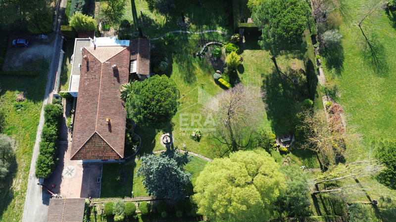 Maison - 150 m² - 4 pièces