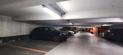 Parking / Garage - 10 m²