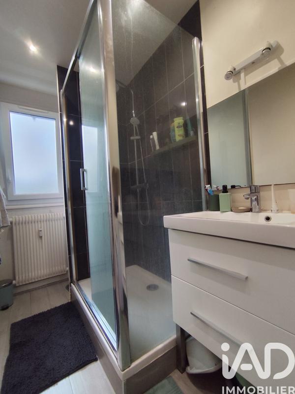 Appartement - 84 m² - 3 pièces