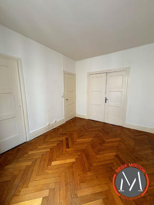 Appartement - 60 m² - 2 pièces