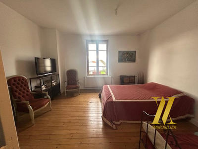 Maison ancienne - 195 m² - 7 pièces