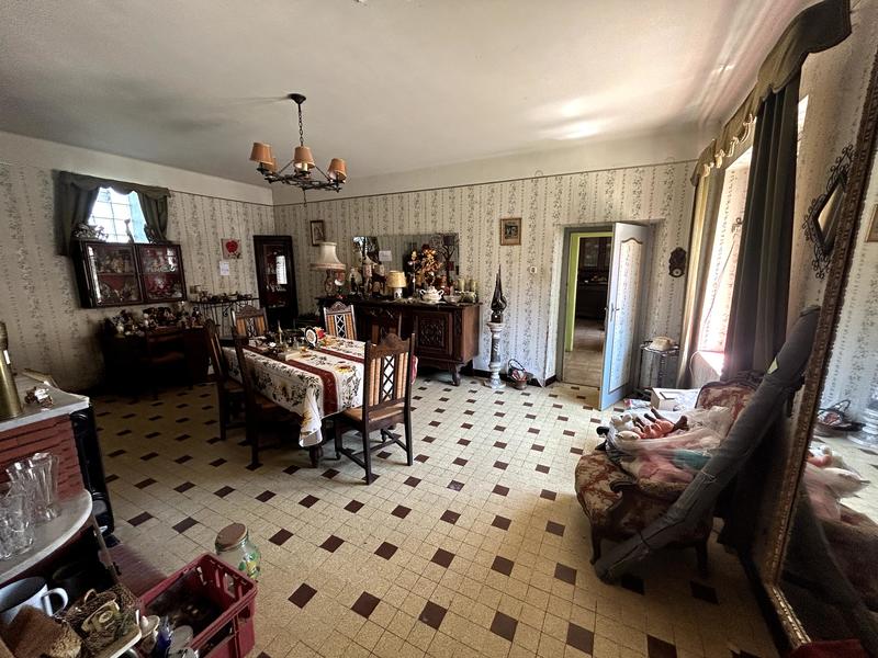 Corps de ferme - 178 m² - 6 pièces