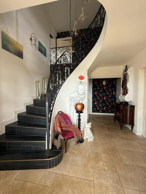 Propriété - 252 m² - 8 pièces