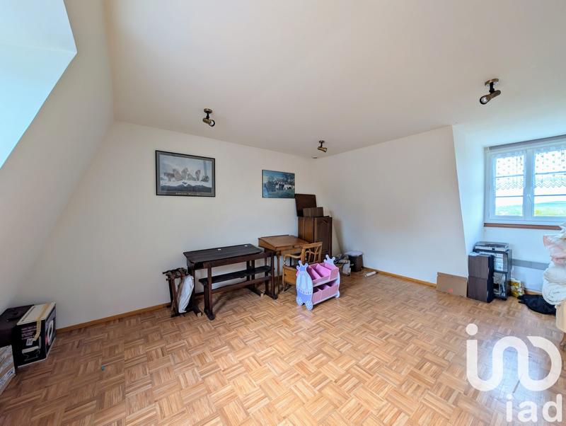 Maison - 144 m² - 7 pièces