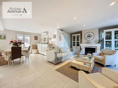 Villa - 145 m² - 6 pièces