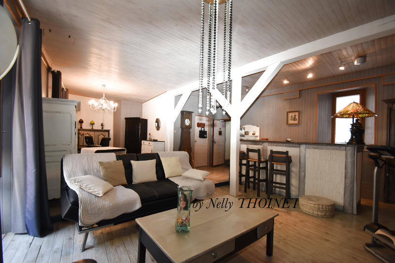 Maison - 167 m² - 6 pièces