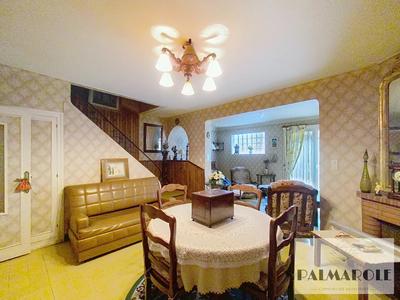 Maison de ville - 91 m² - 5 pièces