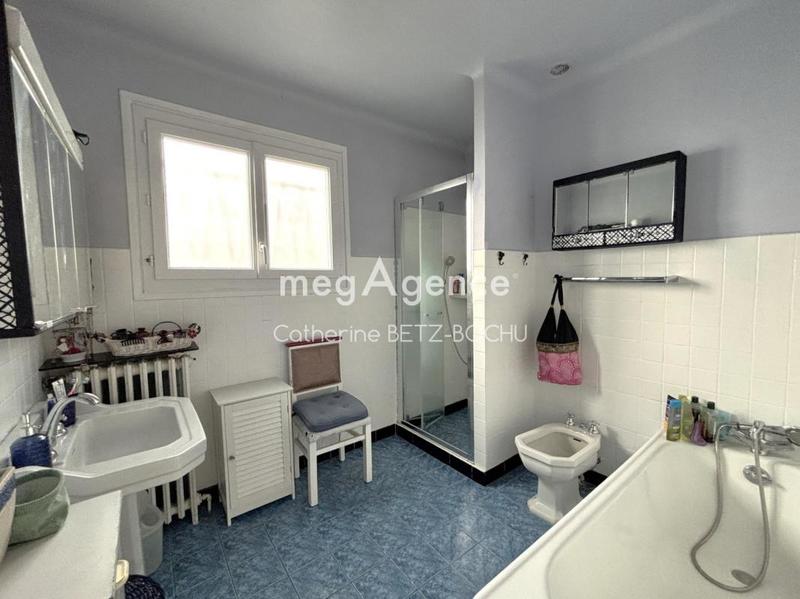 Maison - 122 m² - 5 pièces