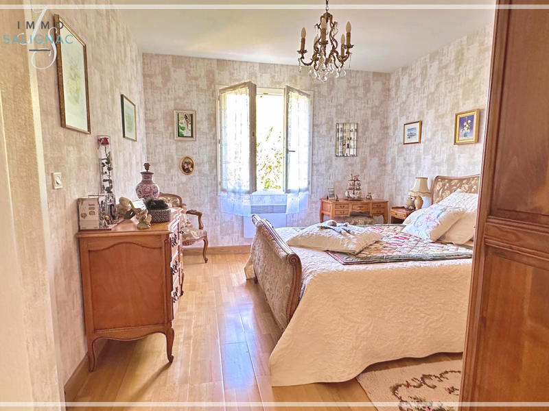 Maison - 121 m² - 5 pièces