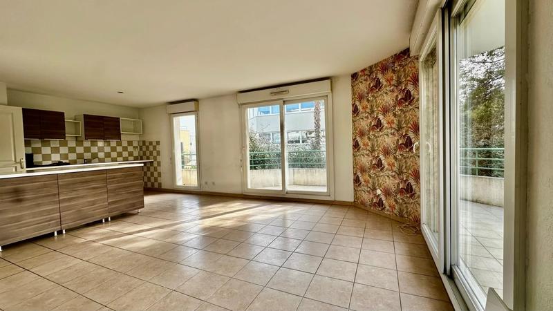 Appartement - 79 m² - 4 pièces