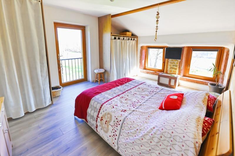 Maison - 198 m² - 8 pièces