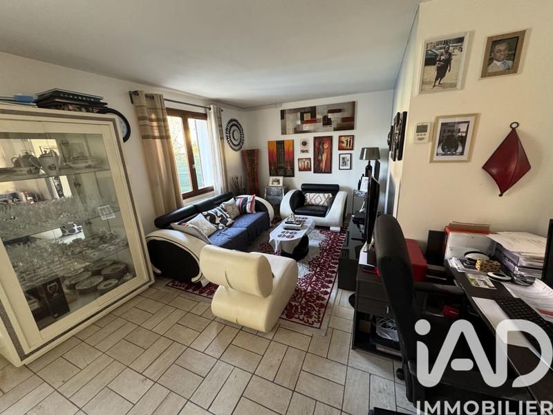 Maison - 91 m² - 5 pièces