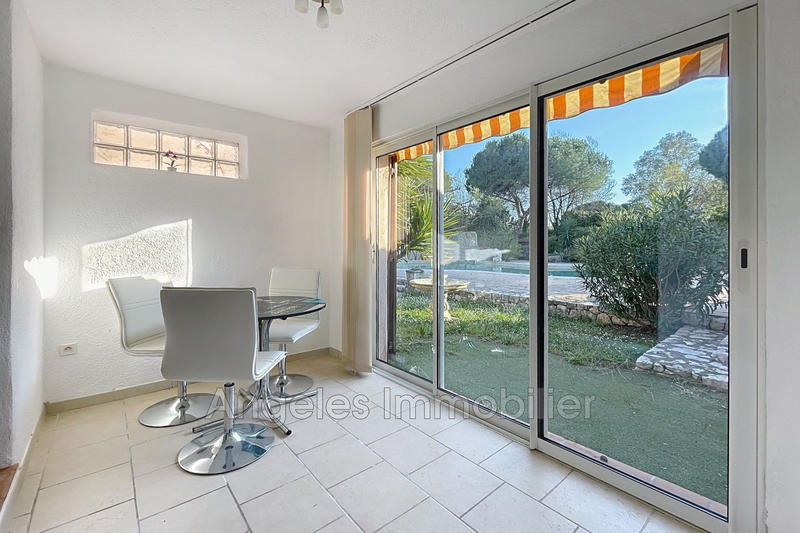 Villa - 189 m² - 6 pièces