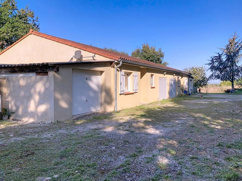 Maison - 210 m² - 4 pièces