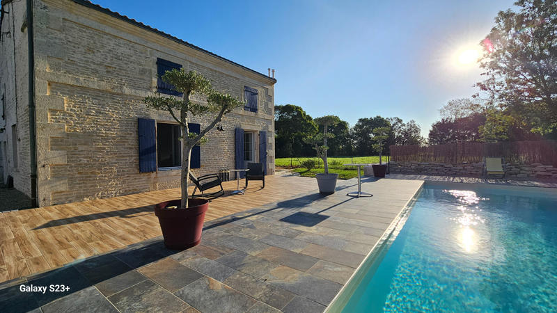 Maison - 105 m² - 4 pièces