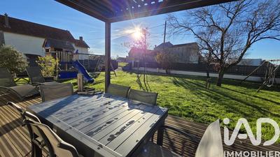 Maison - 137 m² - 4 pièces