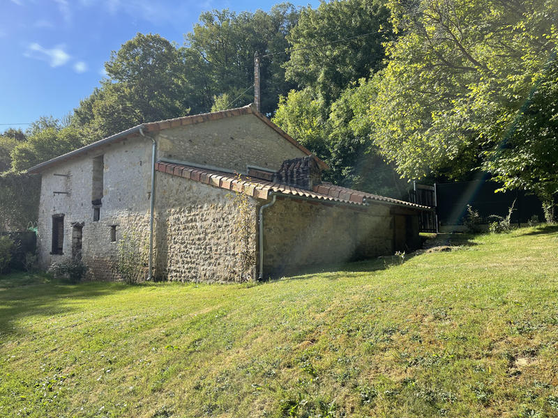 Maison - 223 m² - 7 pièces