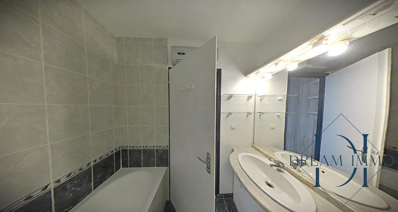 Appartement - 32 m² - 3 pièces