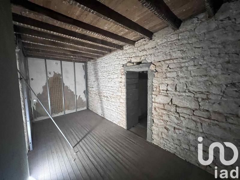 Maison - 215 m² - 7 pièces