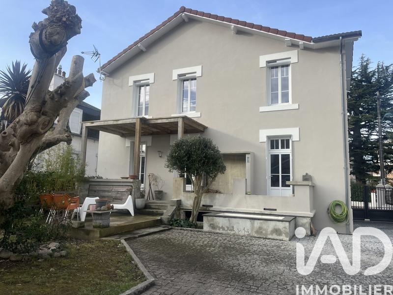 Maison de ville - 151 m² - 6 pièces