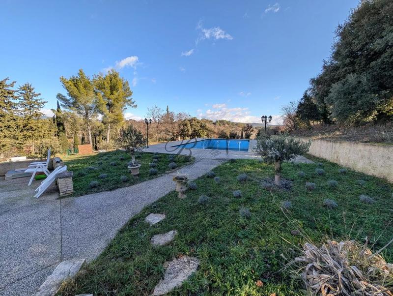 Villa - 156 m² - 5 pièces