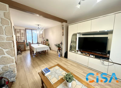 Maison - 114 m² - 6 pièces