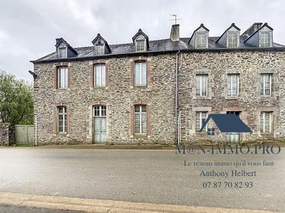 Maison - 284 m² - 10 pièces