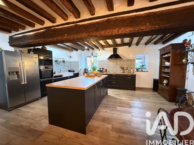 Maison - 278 m² - 10 pièces