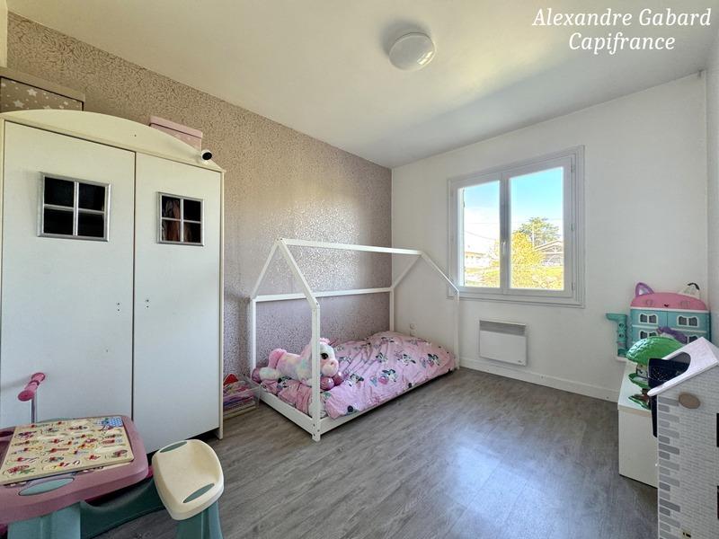 Maison - 98 m² - 5 pièces