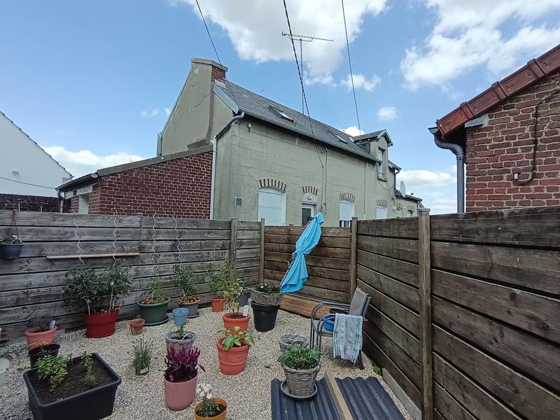 Maison - 60 m² - 3 pièces