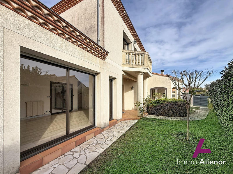 Maison - 171 m² - 5 pièces