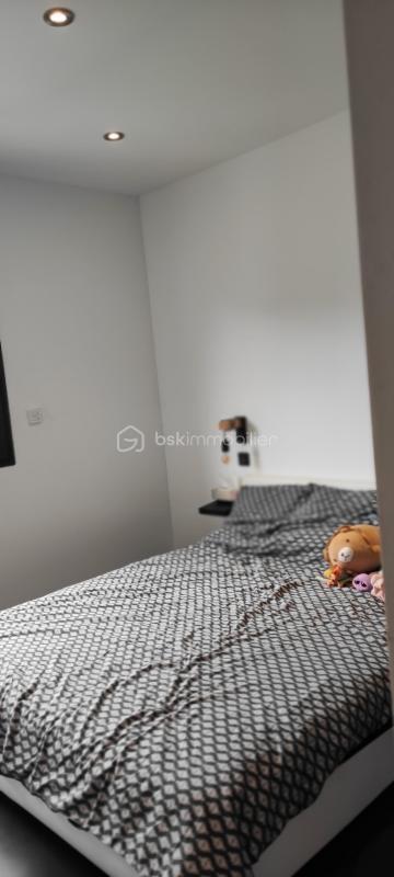 Maison - 157 m² - 5 pièces