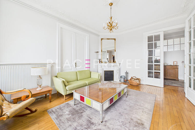 Appartement - 174 m² - 6 pièces