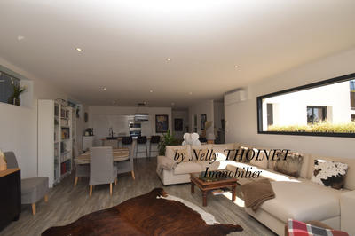 Maison - 106 m² - 4 pièces