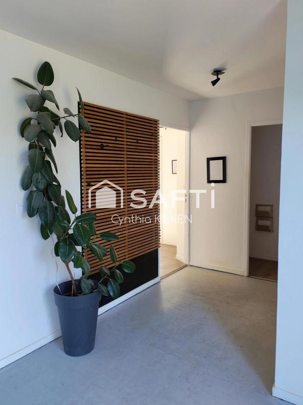 Maison - 94 m² - 4 pièces