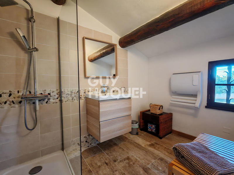 Maison - 320 m² - 9 pièces