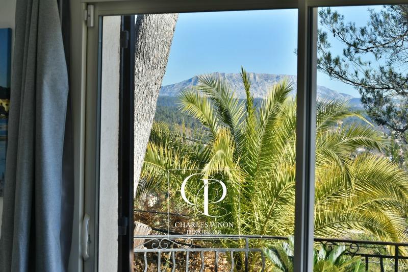 Villa - 141 m² - 5 pièces