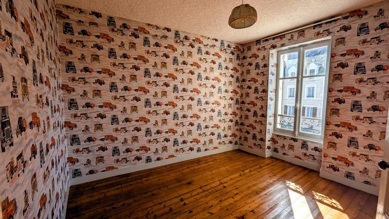 Maison - 143 m² - 5 pièces