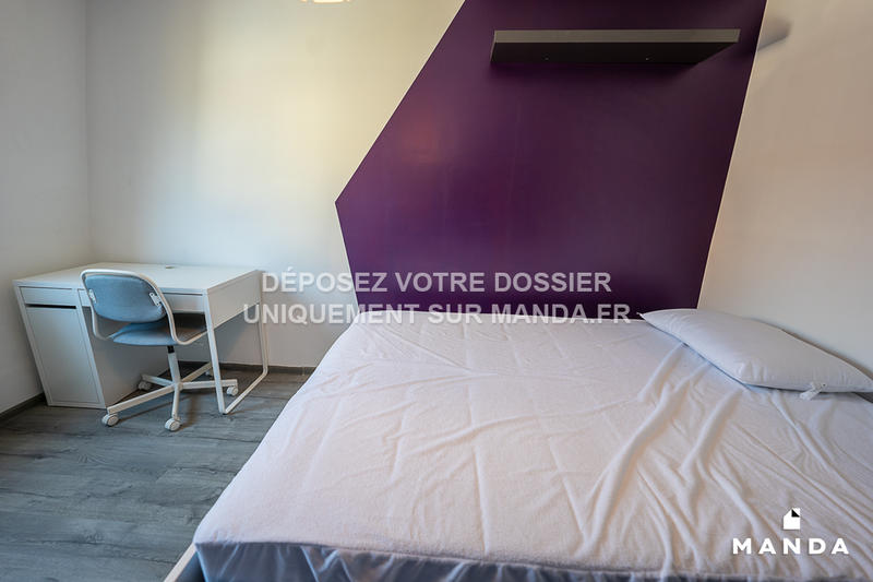Chambre - 10 m² - 4 pièces