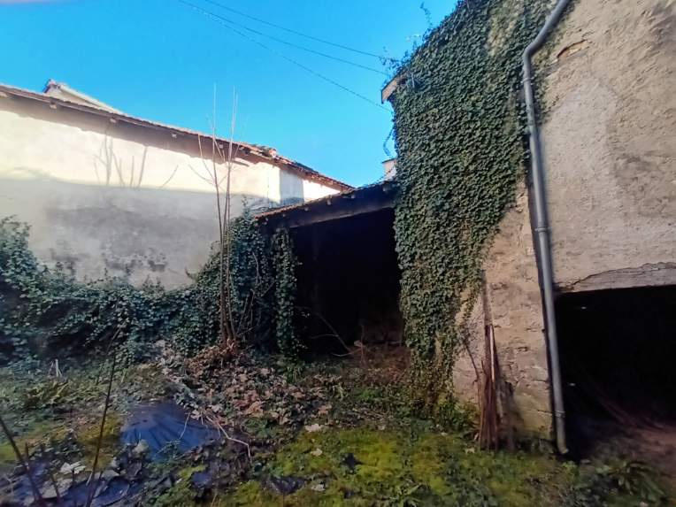 Propriété - 220 m² - 5 pièces