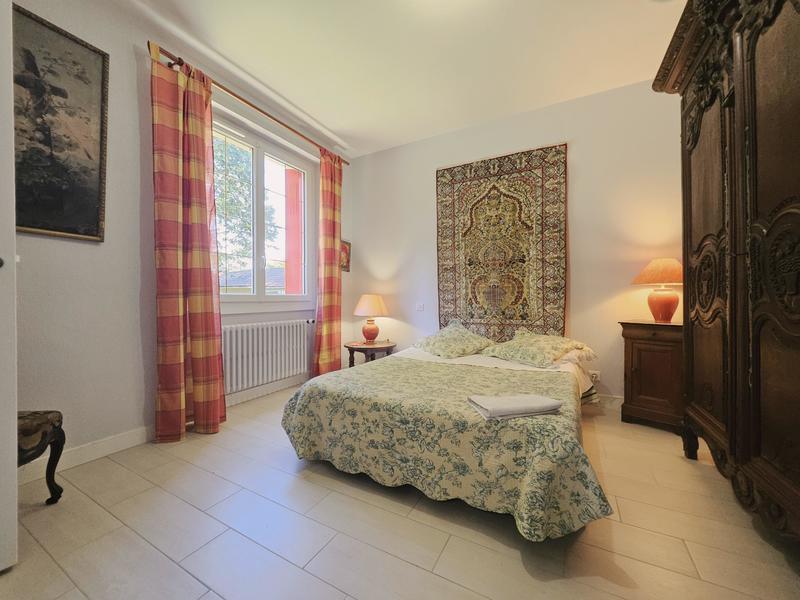 Maison ancienne - 285 m² - 8 pièces