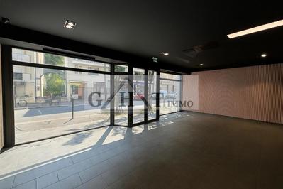 Local commercial - 130 m²