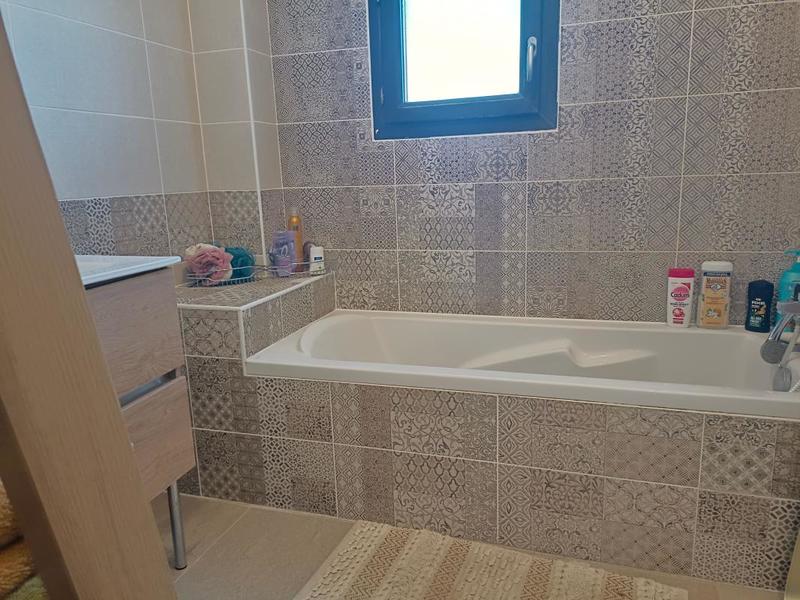 Villa - 104 m² - 4 pièces