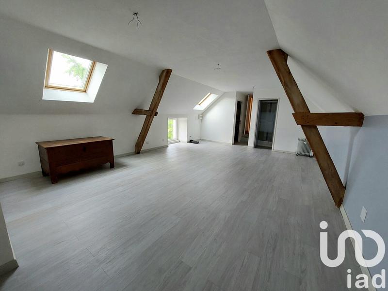 Maison - 300 m² - 7 pièces