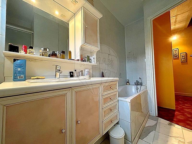 Maison - 89 m² - 5 pièces