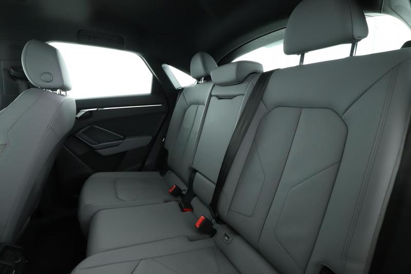 Audi Q3 Sportback 35 Tdi s line s tronic 7 150 ch