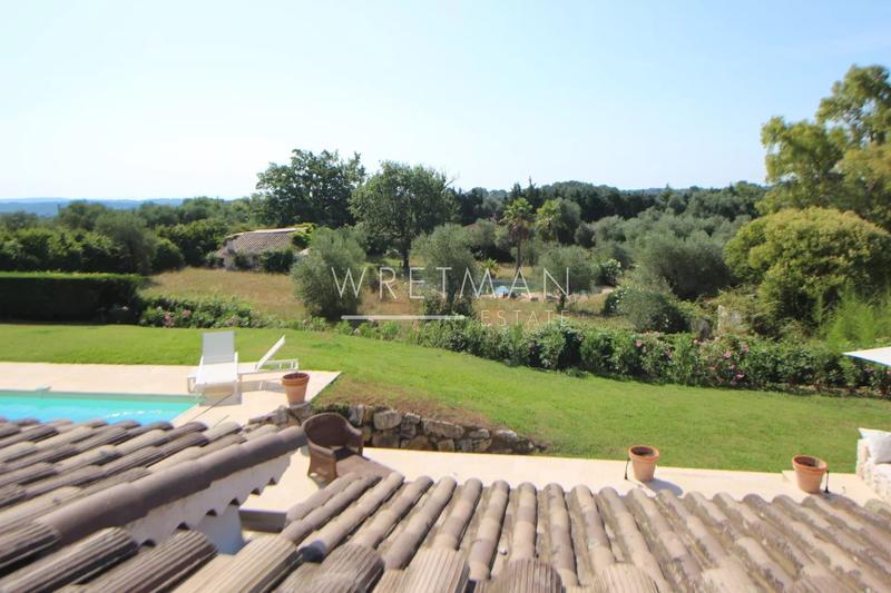 Maison - 158 m² - 6 pièces