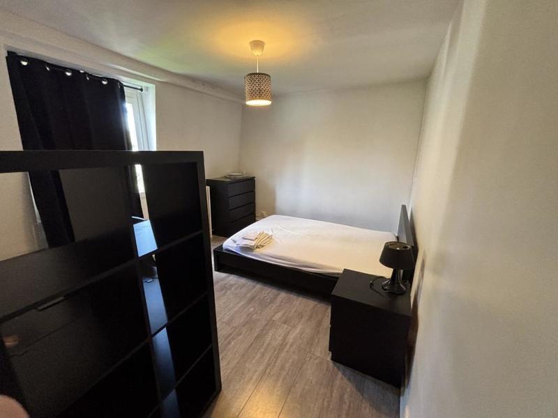 Chambre - 14 m² - 1 pièce