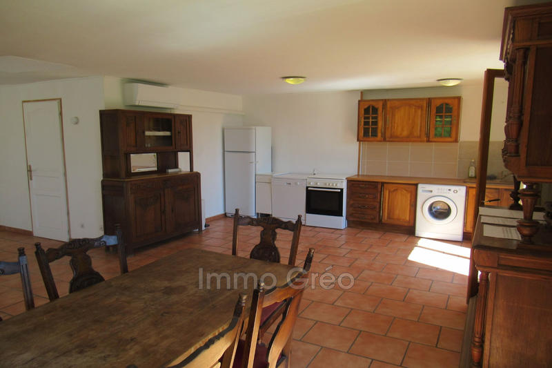 Maison - 235 m² - 5 pièces